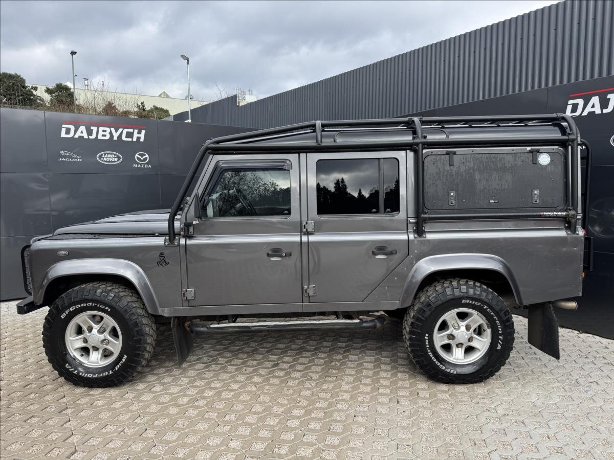 Land Rover Defender Skříň 2,2 l 90 kw