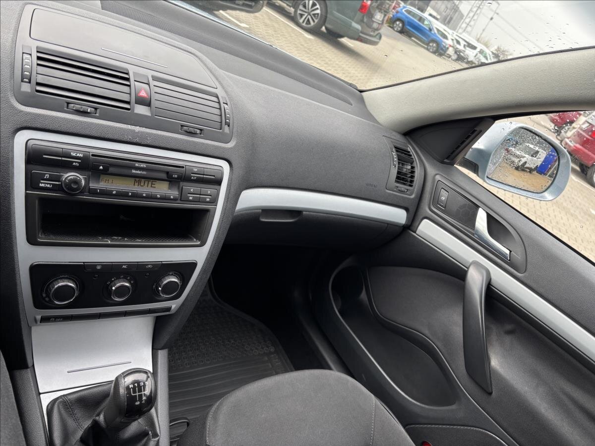 Škoda Octavia Sedan / Limuzína 1,9 l 77 kw