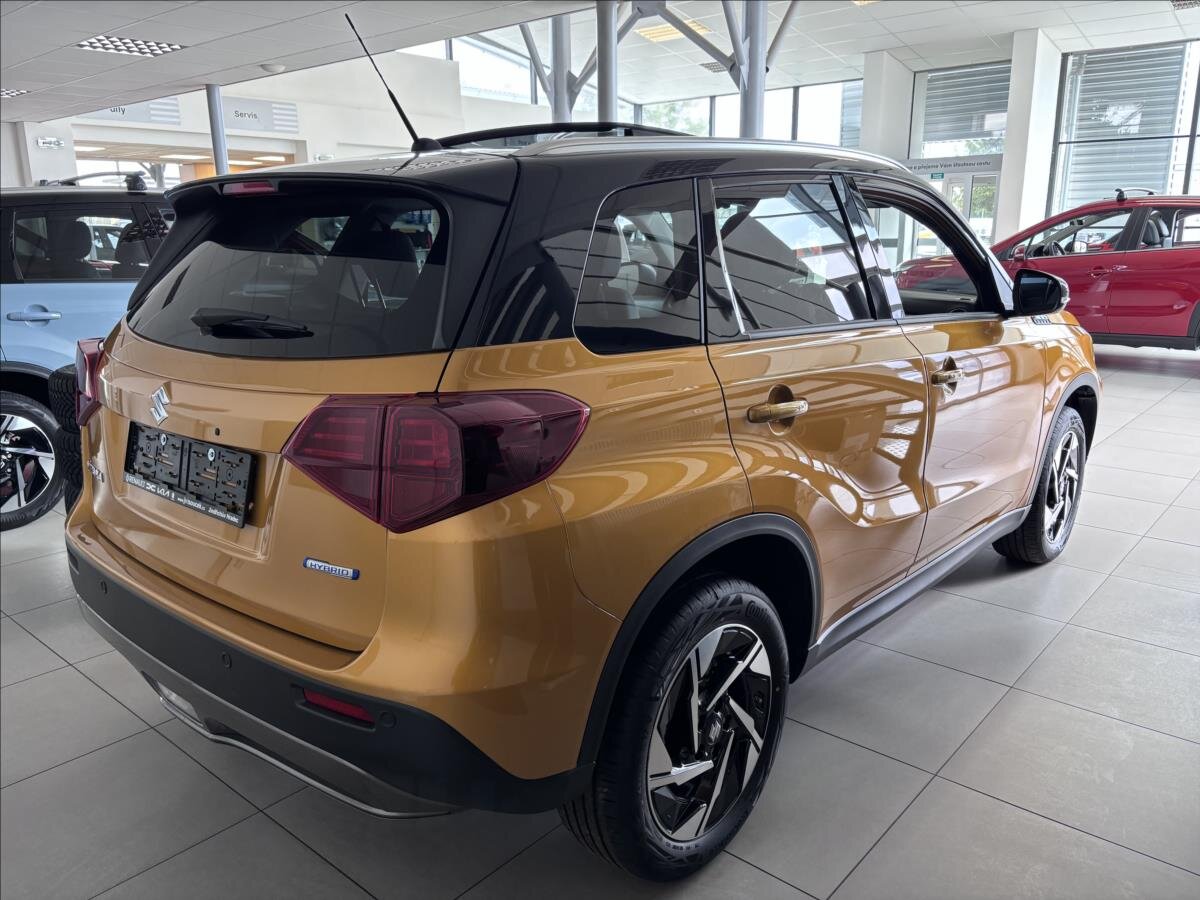 Suzuki Vitara SUV / Terénní 1,4 l 81 kw