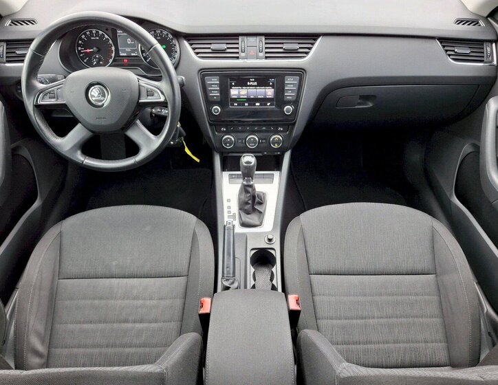 Škoda Octavia Kombi 1,6 l 77 kw