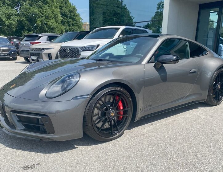 Porsche 911 Kupé 3,0 l 353 kw