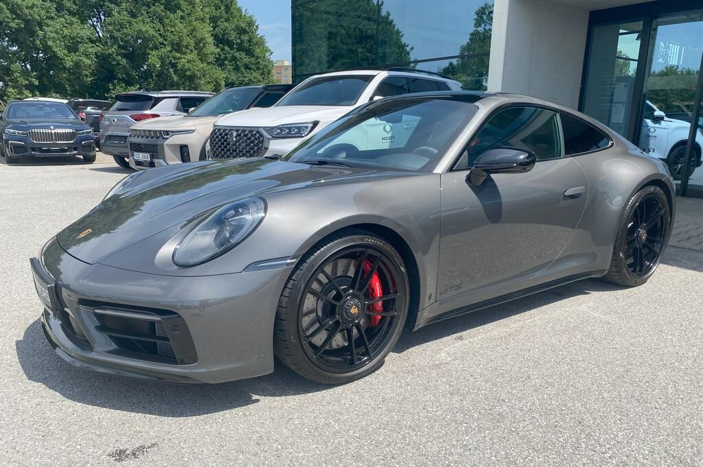 Porsche 911 Kupé 3,0 l 353 kw