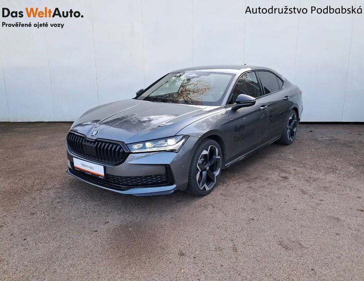Škoda Superb Liftback 2,0 l 142 kw