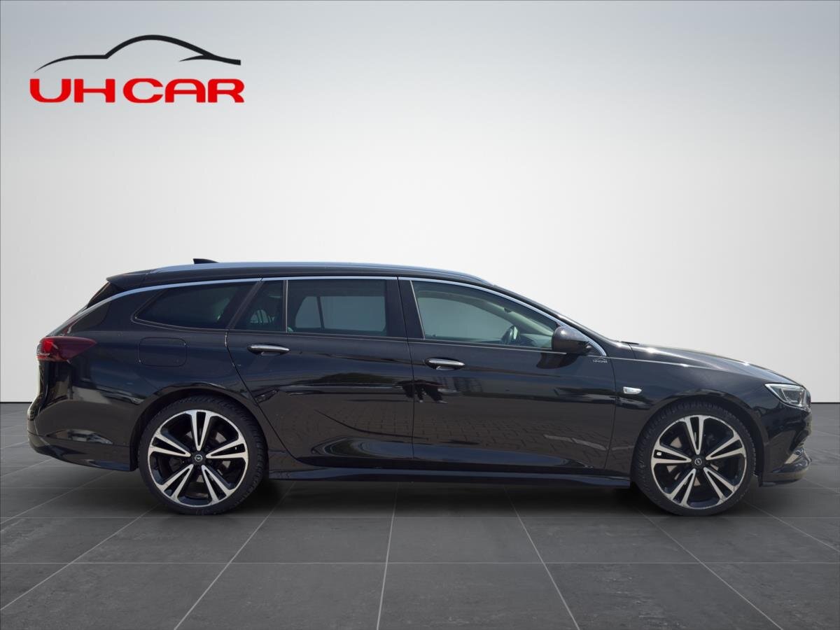 Opel Insignia Kombi 2,0 l 154 kw