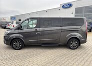 Ford Tourneo Custom 2
