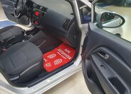 KIA Rio Hatchback 1,4 l 66 kw
