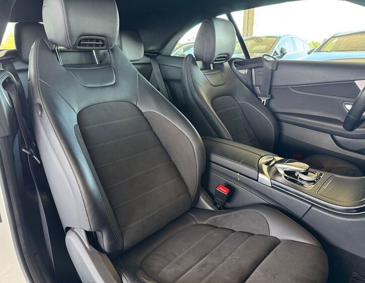 Mercedes-Benz Třídy C 12