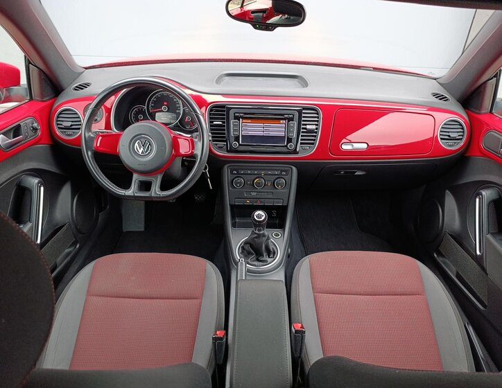 Volkswagen Beetle Kabriolet 1,2 l 77 kw