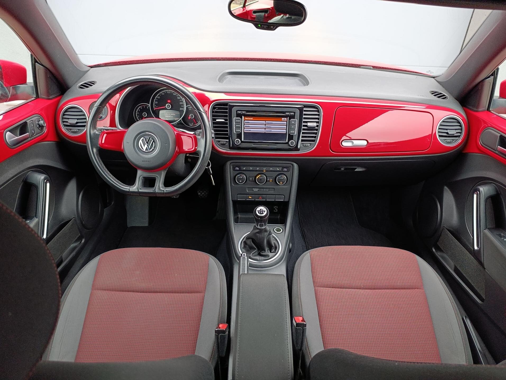 Volkswagen Beetle Kabriolet 1,2 l 77 kw