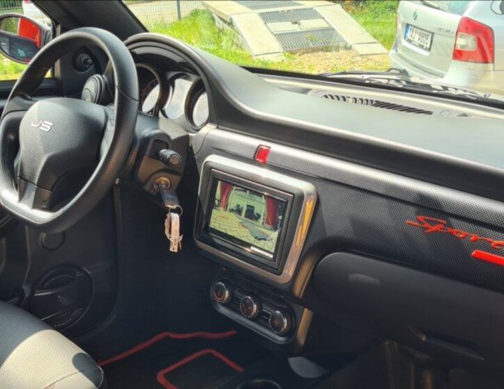 Ligier JS 50 L Hatchback 478,0 6 kw