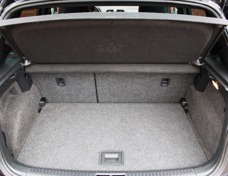 Volkswagen Polo Hatchback 1,4 l 132 kw