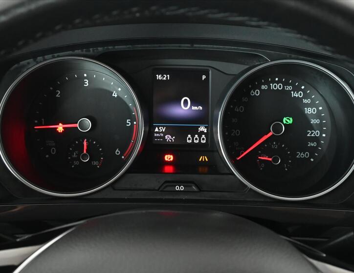 Volkswagen Tiguan Allspace 13