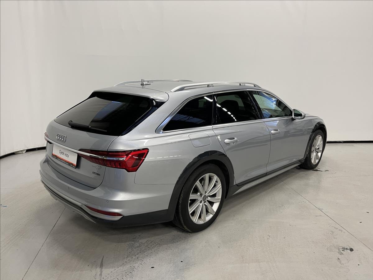 Audi A6 Allroad Kombi 3,0 l 210 kw