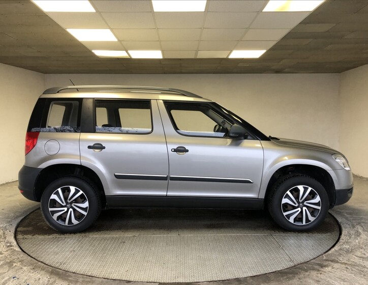 Škoda Yeti 8