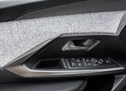 Peugeot 5008 SUV / Terénní 1,2 l 107 kw