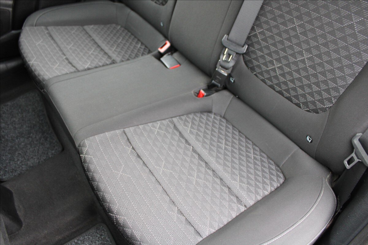 KIA Rio Hatchback 1,2 l 61 kw