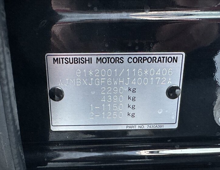 Mitsubishi Outlander SUV / Terénní 2,3 l 110 kw