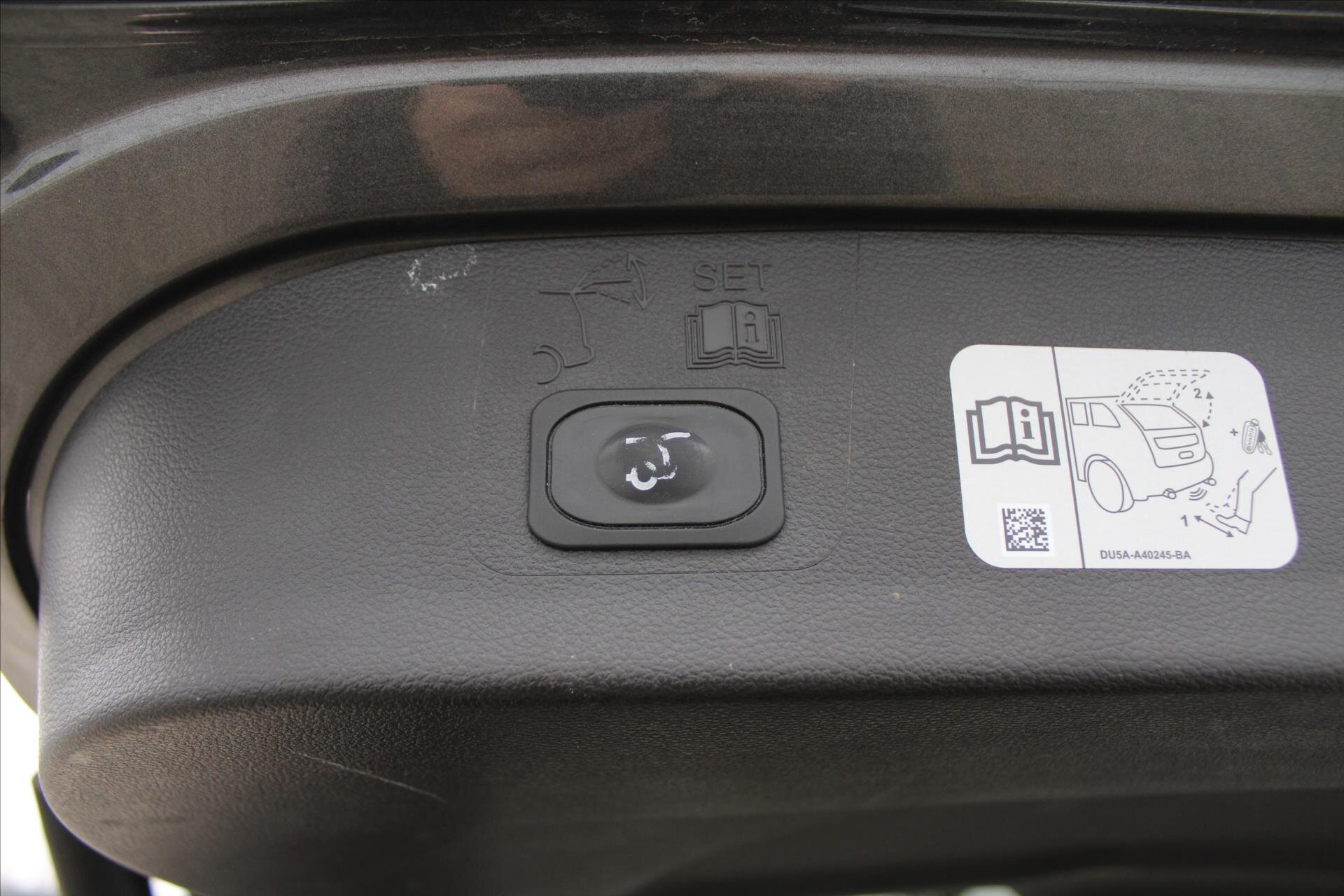 Ford Kuga SUV 1,5 l 110 kw