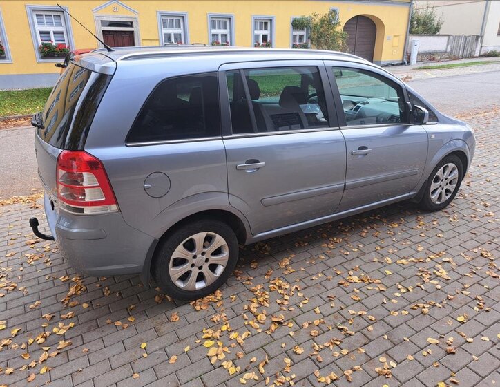 Opel Zafira Kombi 1,7 l 81 kw