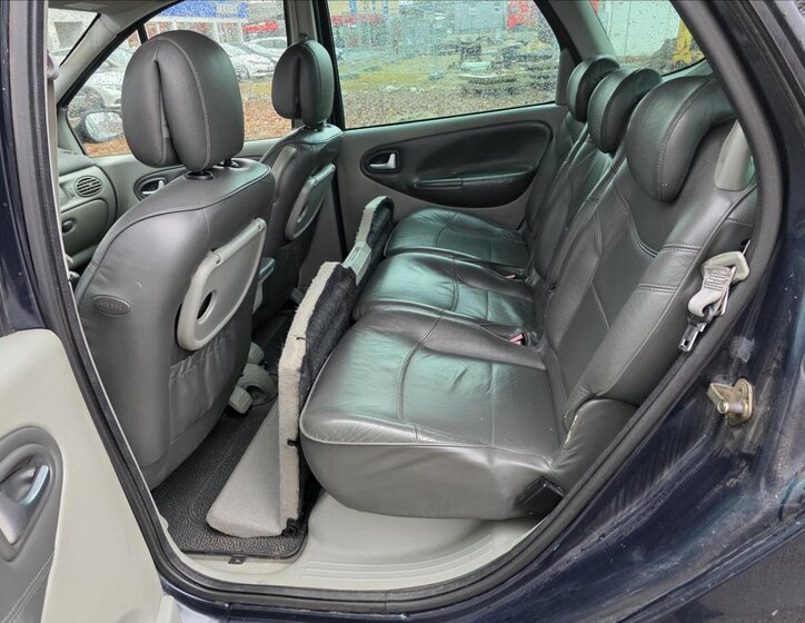 Renault Scénic Kombi 1,6 l 79 kw