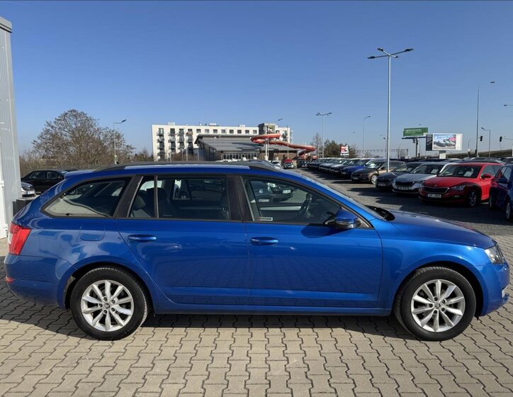 Škoda Octavia 8