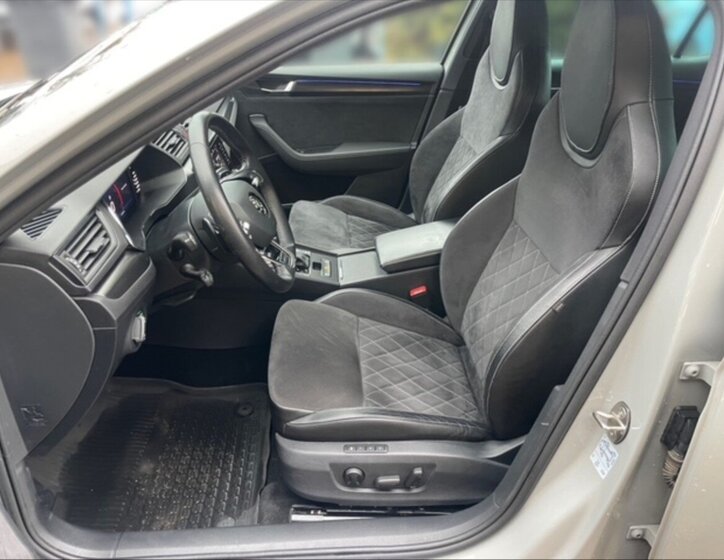 Škoda Superb Liftback 2,0 l 110 kw