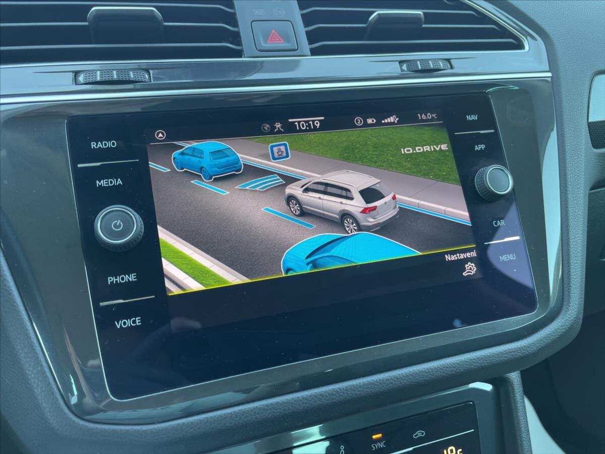 Volkswagen Tiguan SUV / Terénní 2,0 l 90 kw