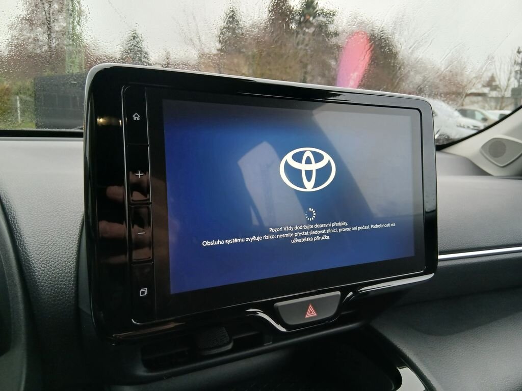 Toyota Yaris Cross SUV 1,5 l 68 kw