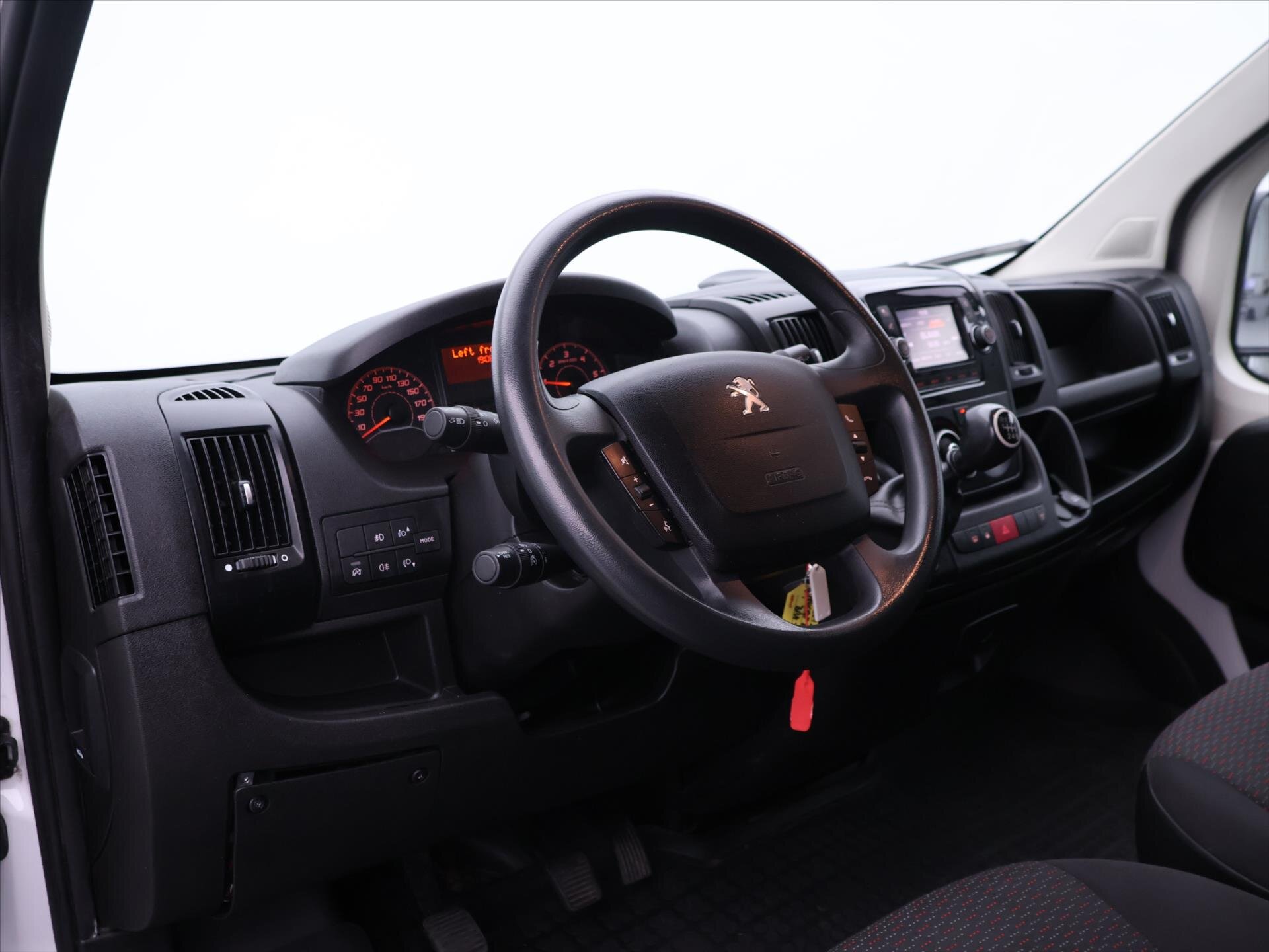 Peugeot Boxer Skříň 2,2 l 121 kw