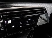 Peugeot 5008 SUV 1,2 l 0