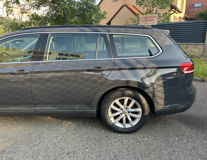 Volkswagen Passat 19