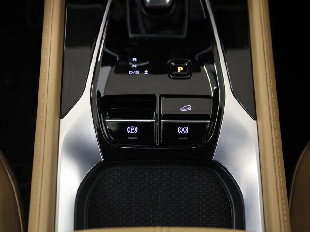 MG HS SUV 1,5 l 125 kw