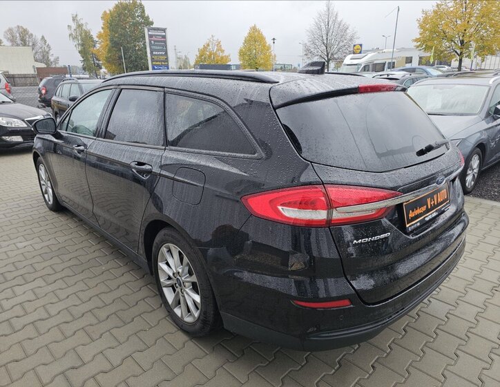 Ford Mondeo Kombi 2,0 l 88 kw