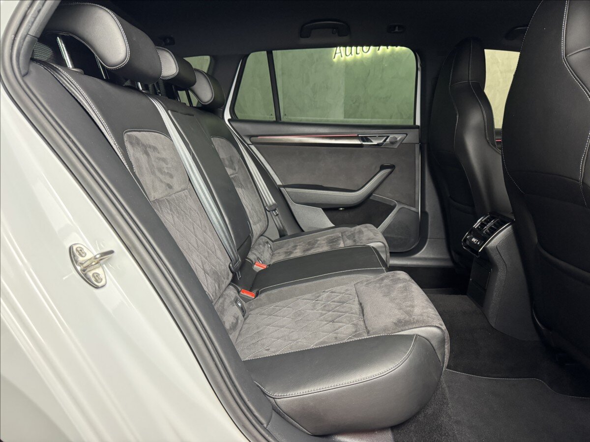 Škoda Superb Kombi 1,4 l 160 kw