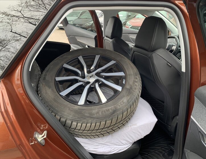 Peugeot 3008 SUV / Terénní 1,2 l 96 kw