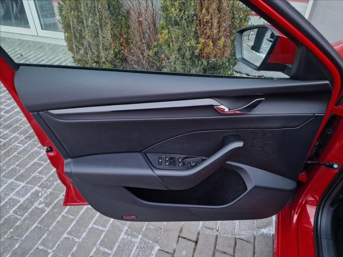 Škoda Octavia Kombi 1,5 l 110 kw