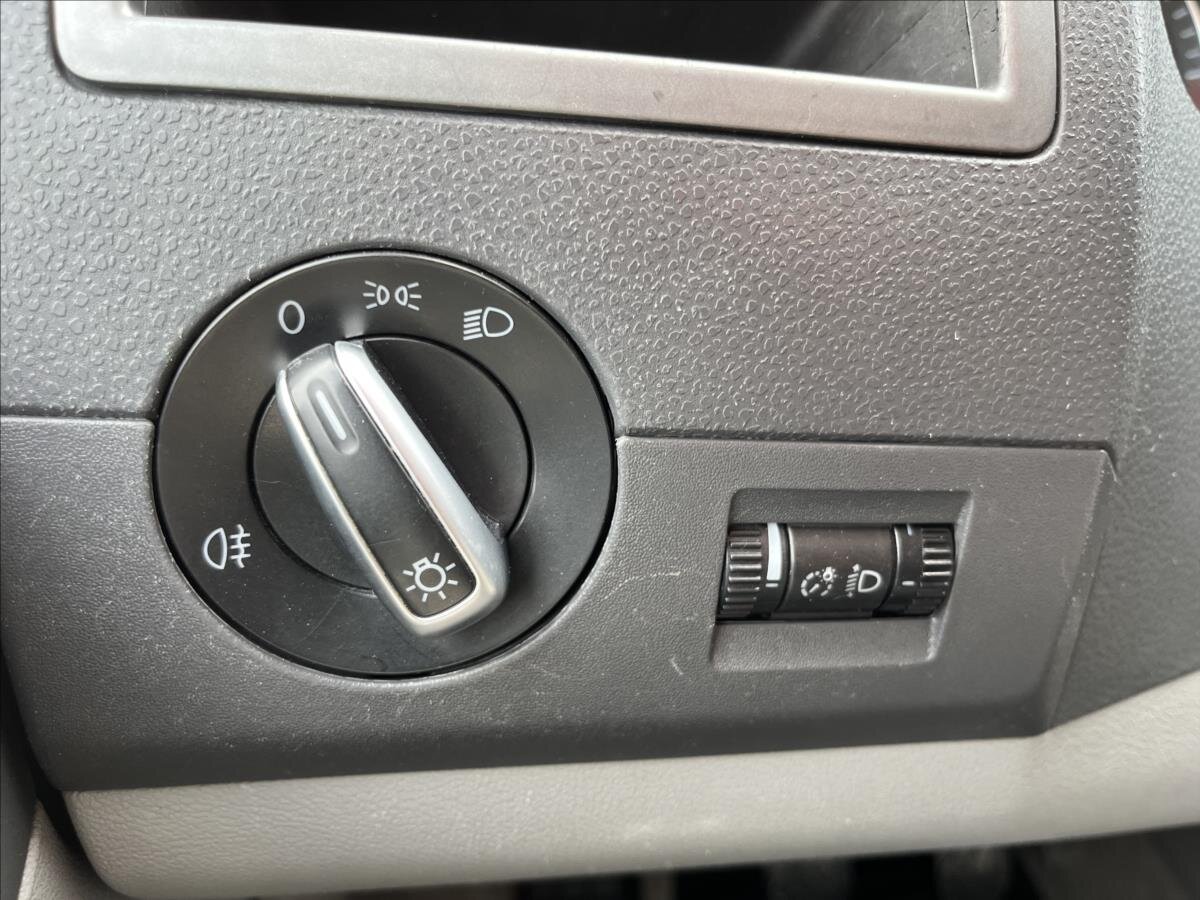 Volkswagen California VAN / Minibus 2,0 l 84 kw
