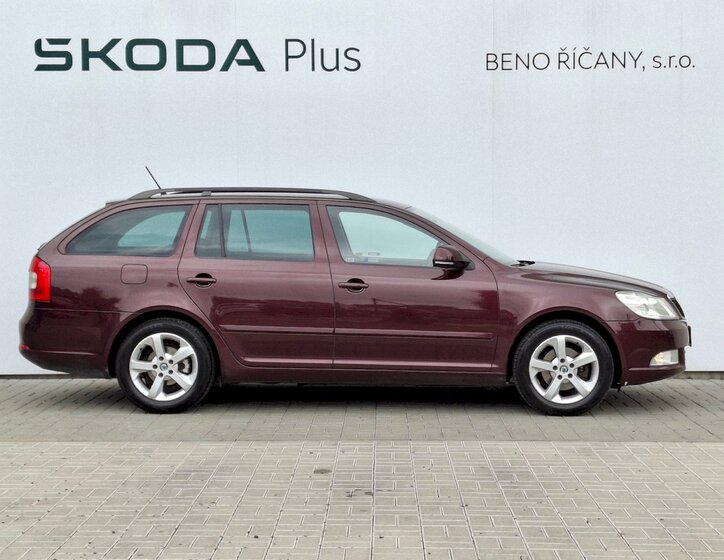 Škoda Octavia 14