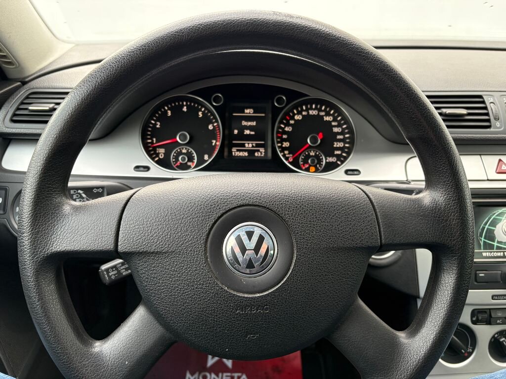 Volkswagen Passat Kombi 1,4 l 90 kw