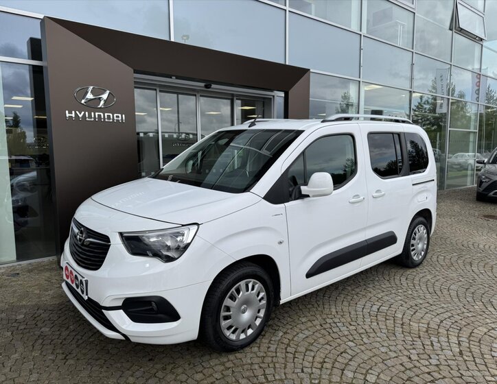 Opel Combo MPV 1,5 l 96 kw