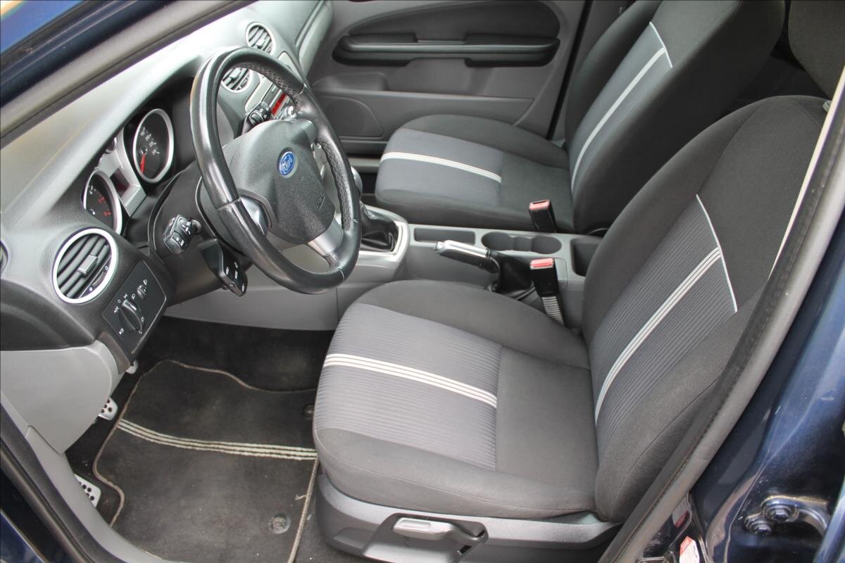 Ford Focus Kombi 1,6 l 74 kw