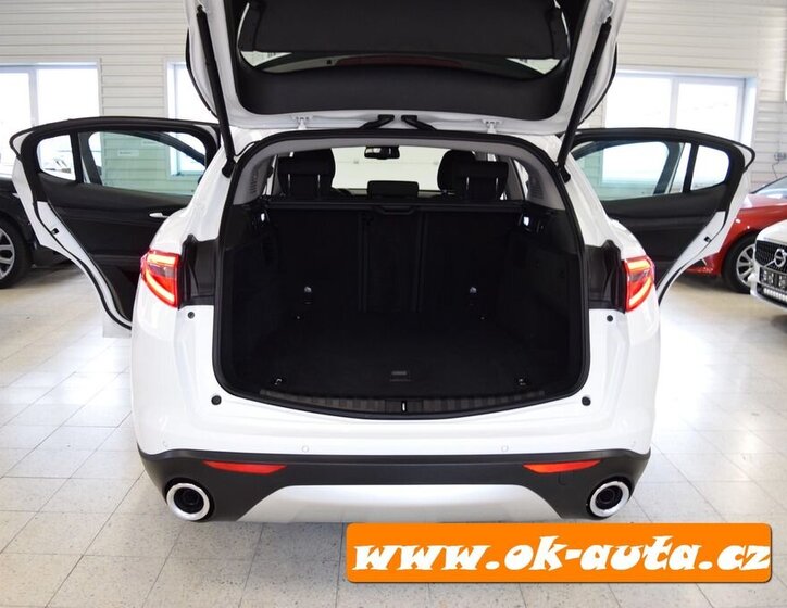 Alfa Romeo Stelvio SUV 0,0 140 kw