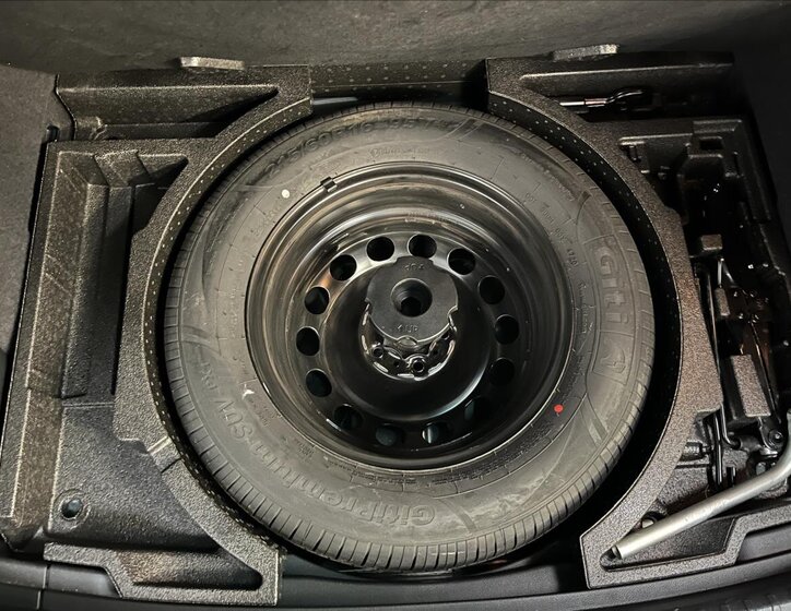 Škoda Karoq SUV 1,5 l 110 kw