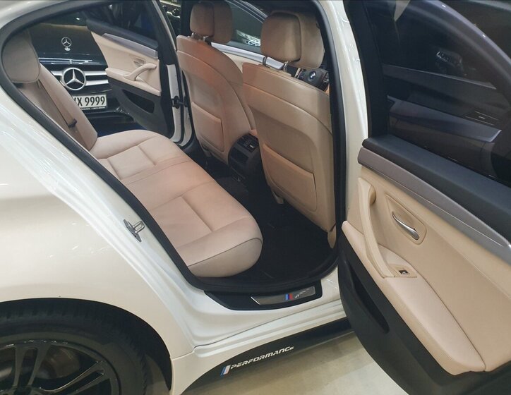 BMW Řada 5 Sedan / Limuzína 3,0 l 230 kw