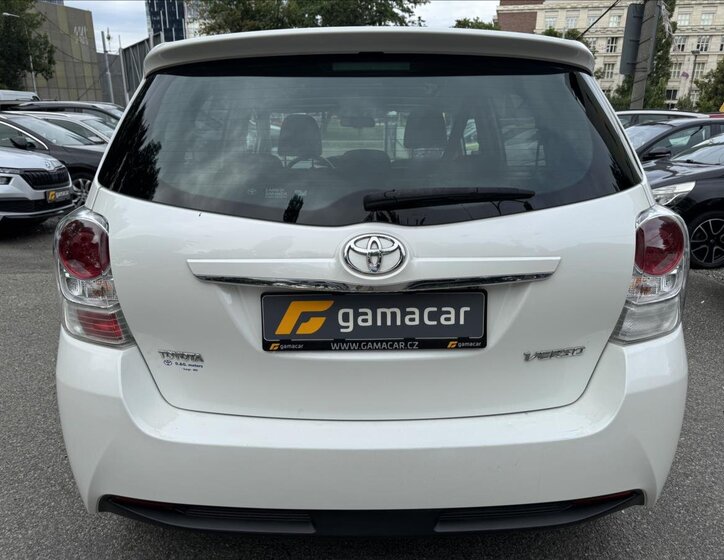 Toyota Verso MPV 2,0 l 91 kw