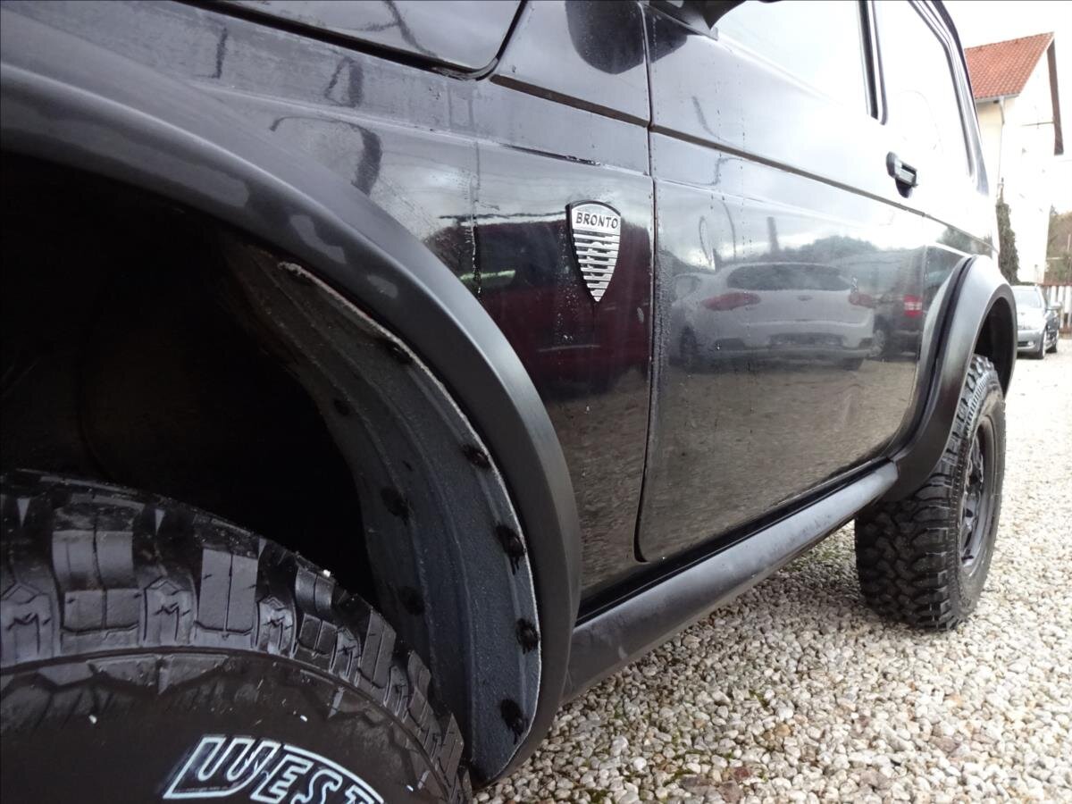 Lada Niva Kombi 1,7 l 61 kw