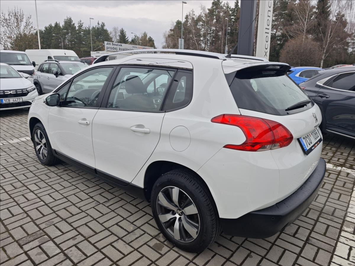 Peugeot 2008 SUV / Terénní 1,2 l 60 kw
