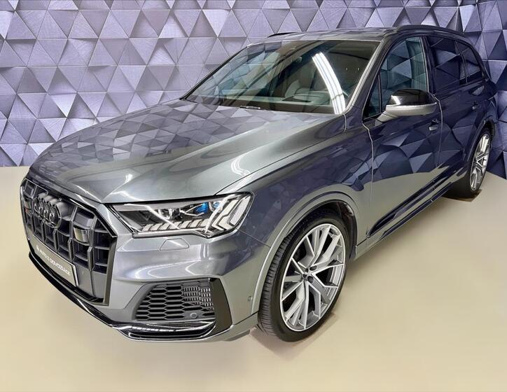 Audi SQ7 1
