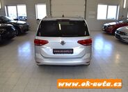 Volkswagen Touran 6