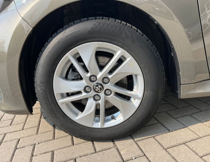 Toyota Yaris Hatchback 1,5 l 68 kw